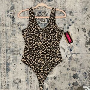 Rock&Roll Cowgirl Ribbed Leopard Bodysuit Medium NWT